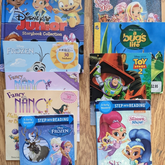 Kids books - Picture 1 of 1